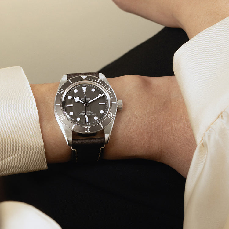|BLACK BAY 58 925|39mm|シルバー925製ケース||機械式自動巻ムーブメント|5年間保証||200m防水|約70時間パワーリザーブ|