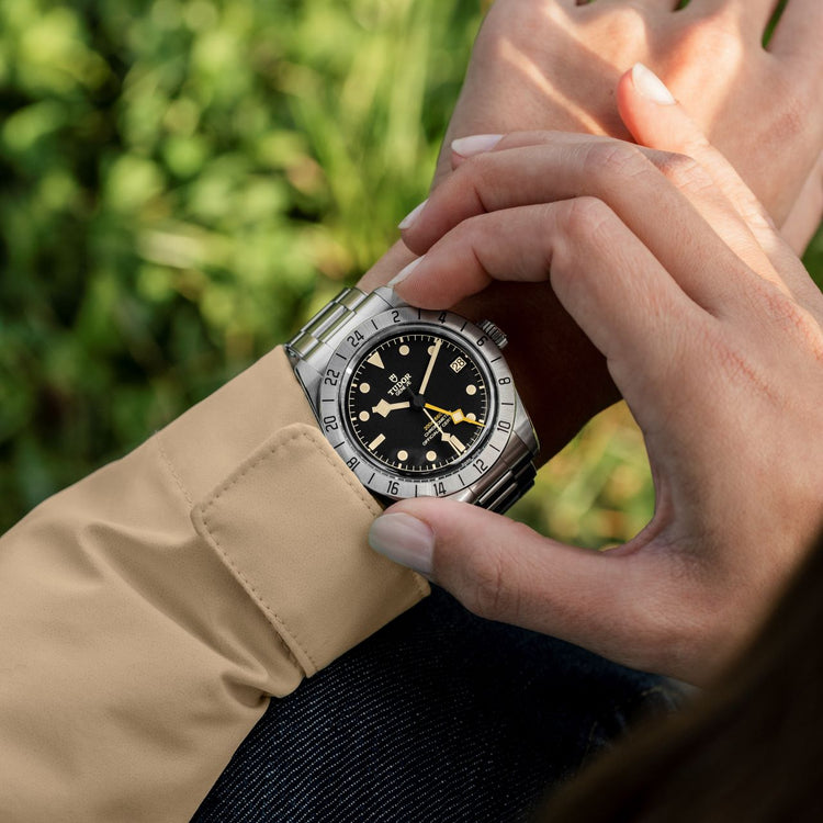 |BLACK BAY PRO|39mm|スチール製ケース||機械式自動巻ムーブメント|5年間保証||200m防水|約70時間パワーリザーブ|