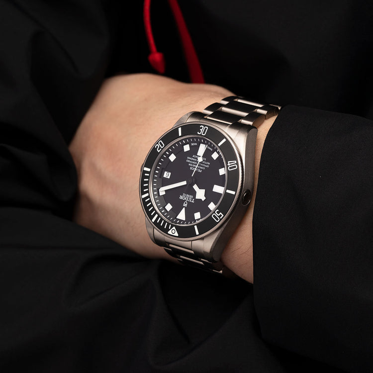 |ブラックベイ|41mm|スチール製ケース||マニュファクチュール キャリバー|5年間保証||200m防水|約70時間パワーリザーブ|