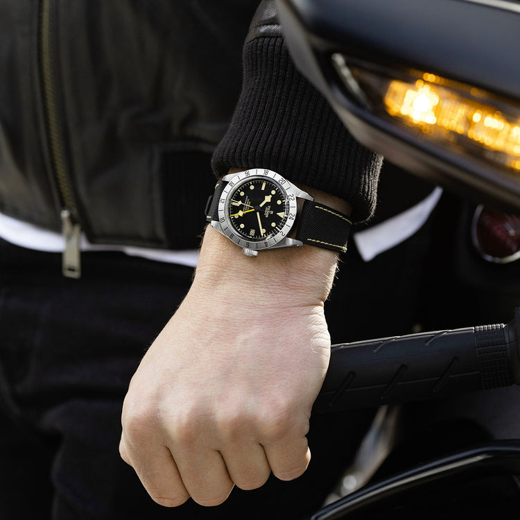 |BLACK BAY PRO|39mm|スチール製ケース||機械式自動巻ムーブメント|5年間保証||200m防水|約70時間パワーリザーブ|