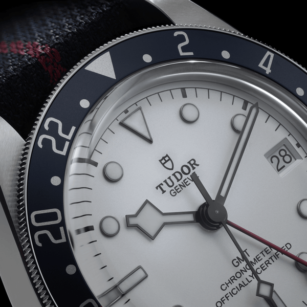 BLACK BAY GMT