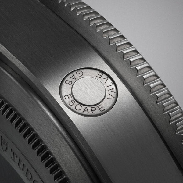 PELAGOS ULTRA