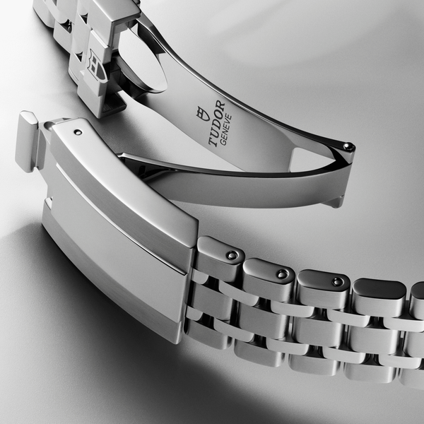 TUDOR ROYAL (36mm)