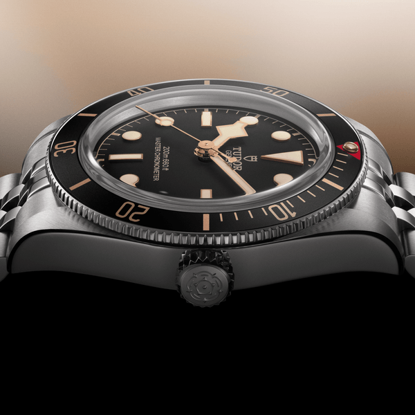 BLACK BAY 58