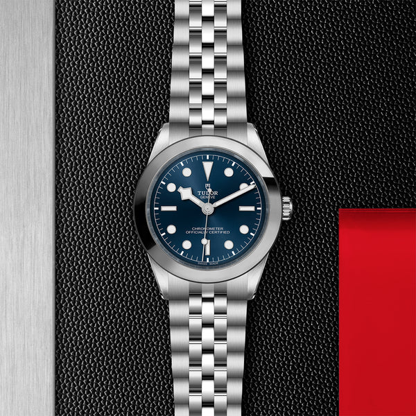 【正規販売】BLACK BAY ONE 39